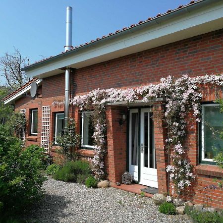 Ferienhaus Extrazeit_Urlaub Hasselberg  ภายนอก รูปภาพ