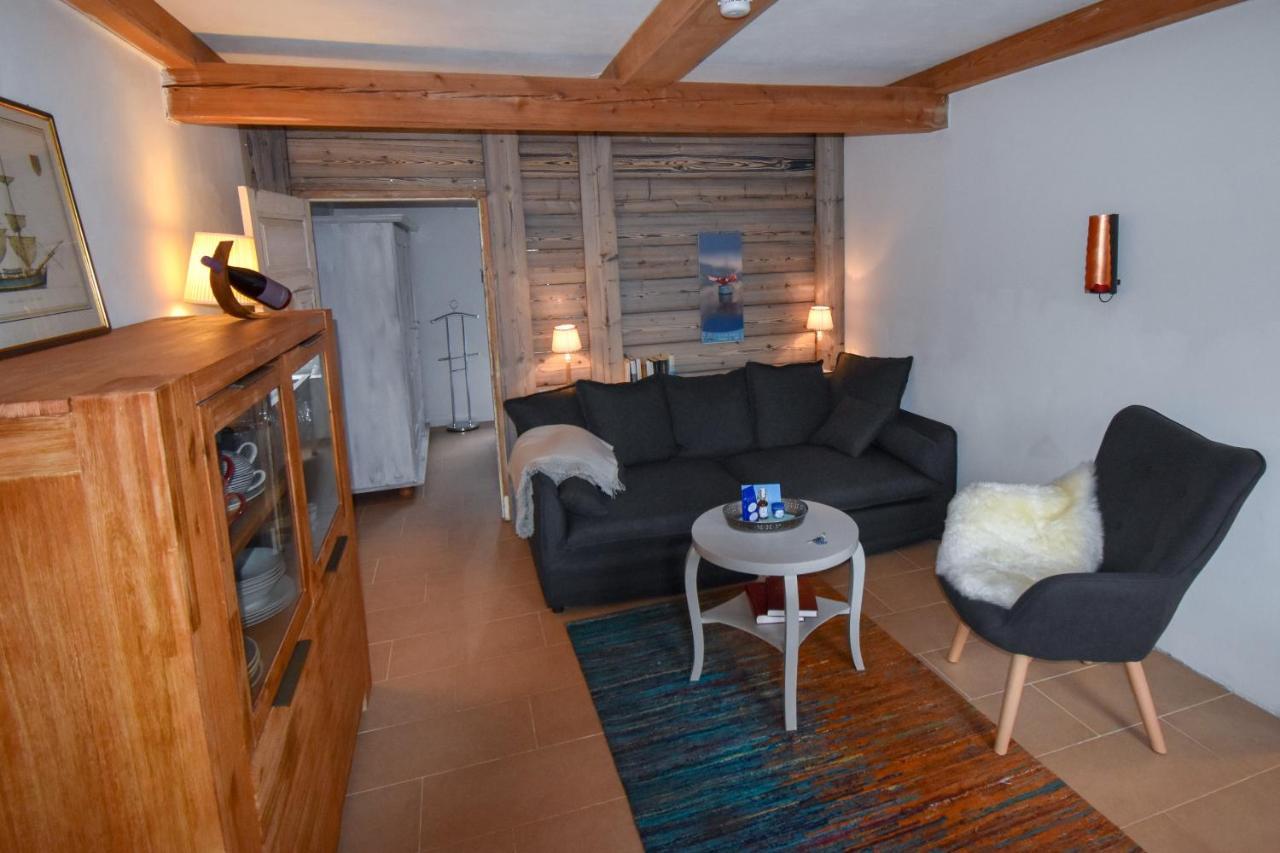 Ferienhaus Extrazeit_Urlaub Hasselberg  ภายนอก รูปภาพ